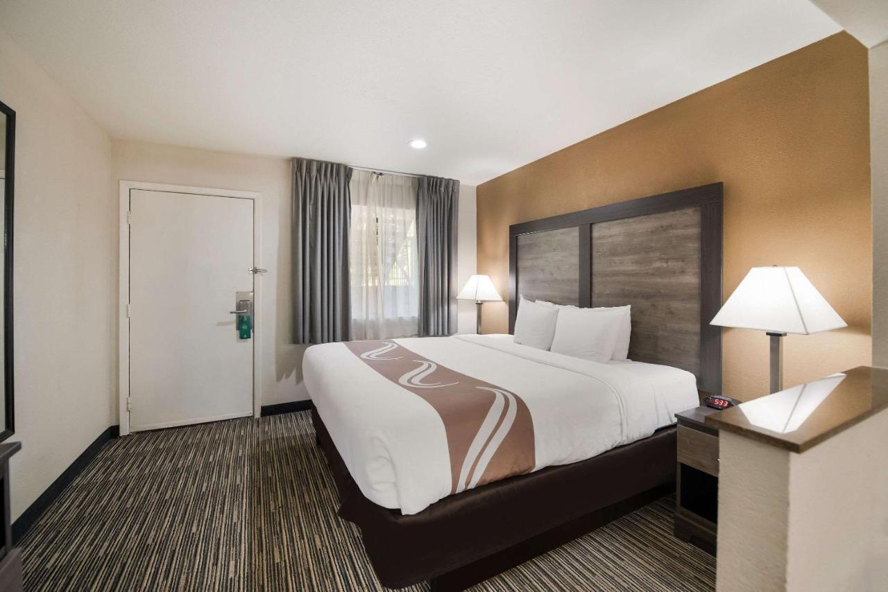 Quality Inn & Suites Lufkin Buitenkant foto