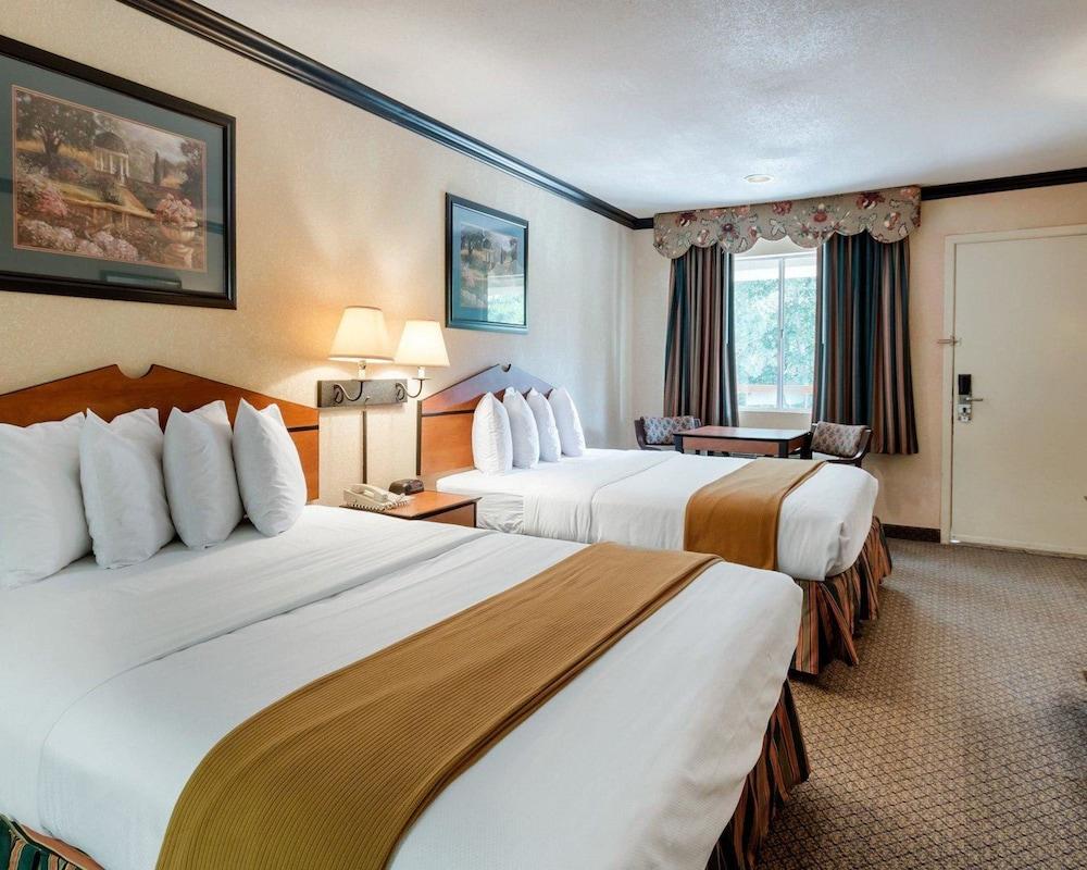 Quality Inn & Suites Lufkin Buitenkant foto